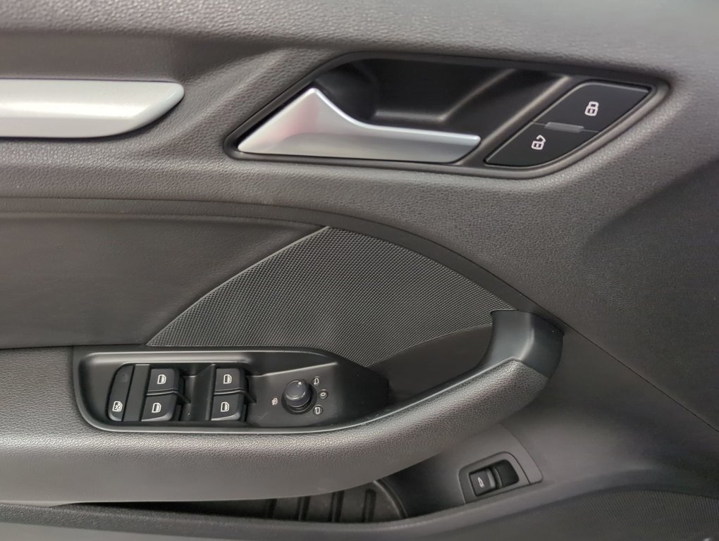 2015 Audi A3 2.0T Komfort in Dartmouth, Nova Scotia - 13 - w1024h768px