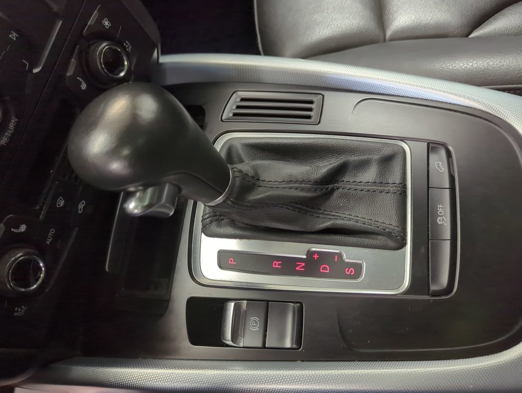2012 Audi Q5 3.2L in Dartmouth, Nova Scotia - 18 - w1024h768px
