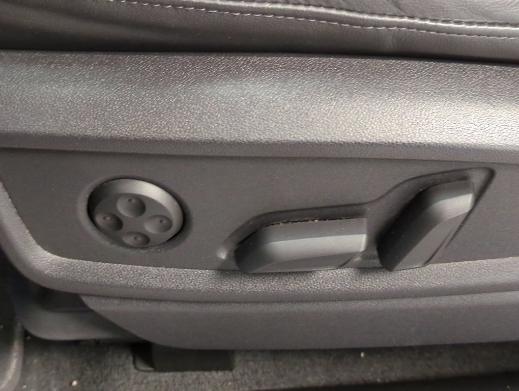 2023 Audi Q5 Progressiv Leather Panoramic Sunroof *GM Certified* in Dartmouth, Nova Scotia - 12 - w1024h768px