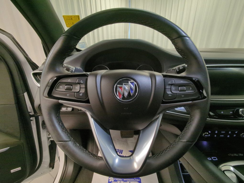 2023 Buick Enclave Premium in Dartmouth, Nova Scotia - 14 - w1024h768px