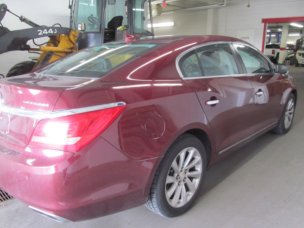 2016 Buick LaCrosse Leather in Dartmouth, Nova Scotia - 4 - w1024h768px