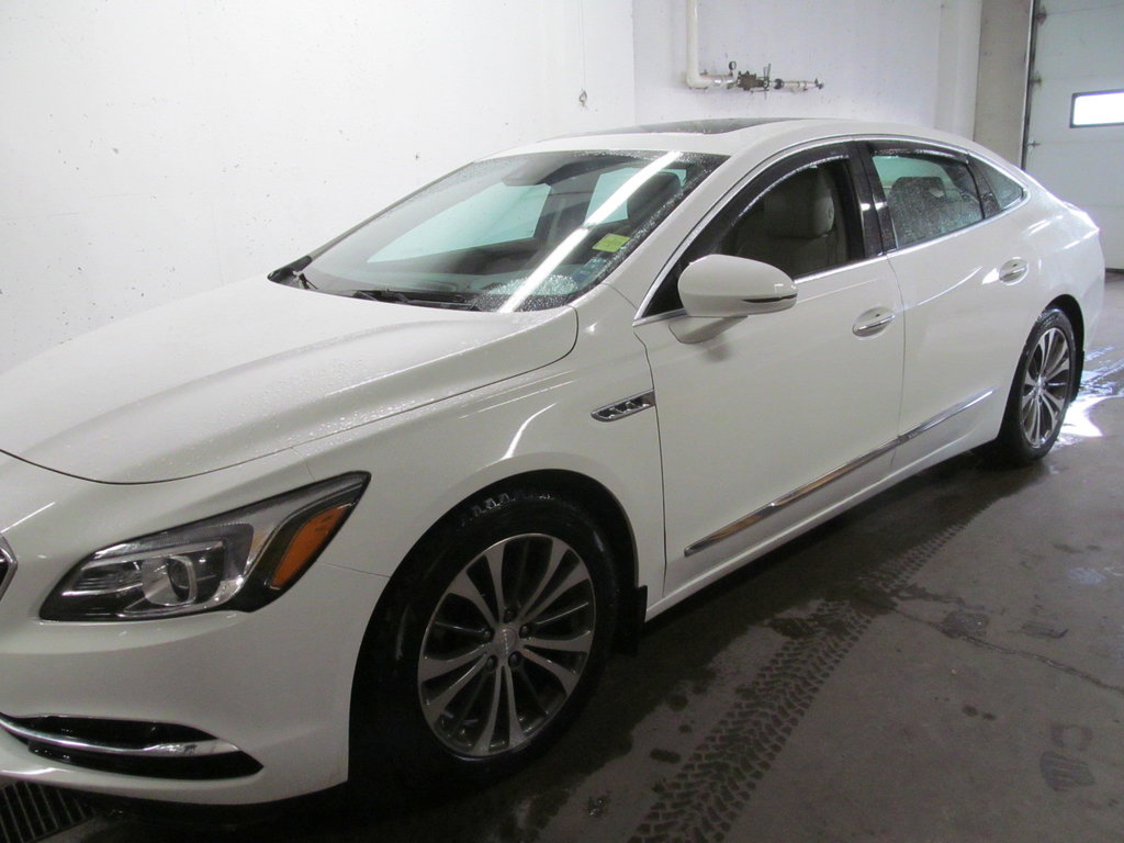 2017 Buick LaCrosse Premium in Dartmouth, Nova Scotia - 2 - w1024h768px