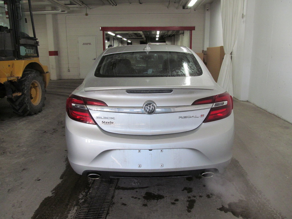 2017 Buick Regal Sport Touring in Dartmouth, Nova Scotia - 3 - w1024h768px