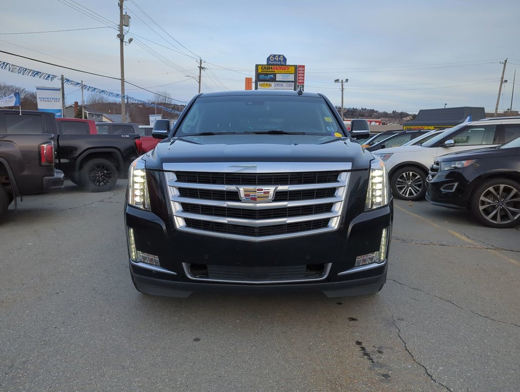 2017 Cadillac Escalade Premium Luxury in Dartmouth, Nova Scotia - 3 - w1024h768px