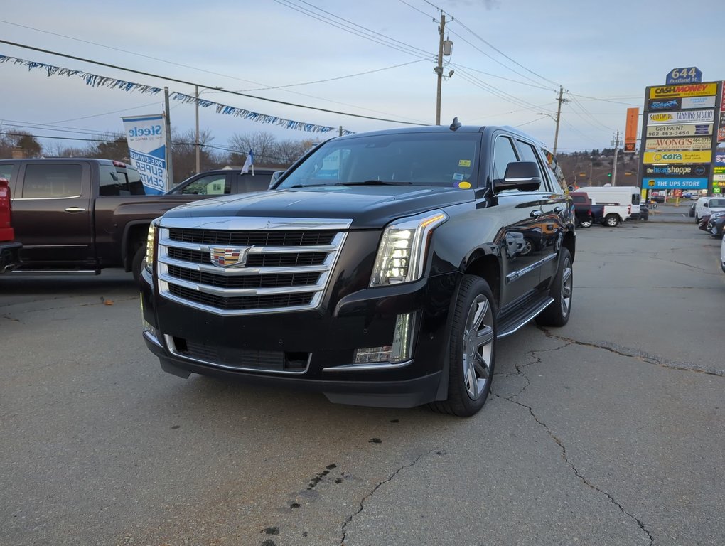 2017 Cadillac Escalade Premium Luxury in Dartmouth, Nova Scotia - 4 - w1024h768px