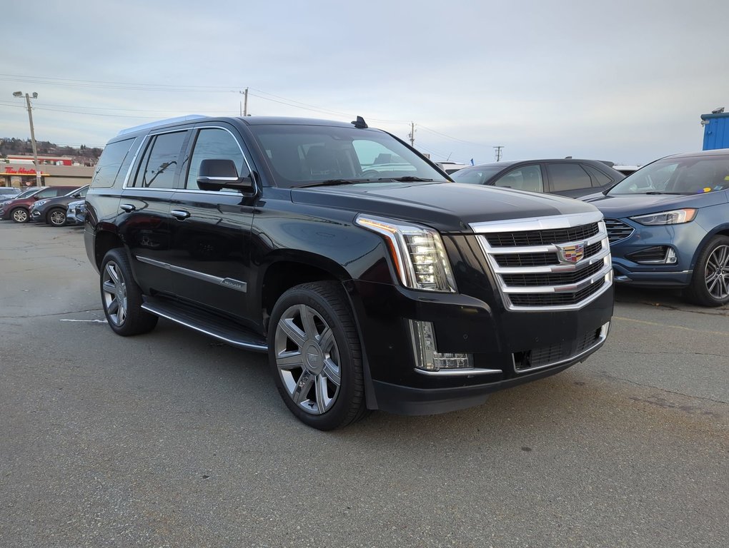 2017 Cadillac Escalade Premium Luxury in Dartmouth, Nova Scotia - 2 - w1024h768px