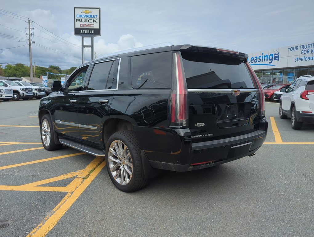 2019  Escalade Luxury *GM Certified* in Dartmouth, Nova Scotia - 6 - w1024h768px