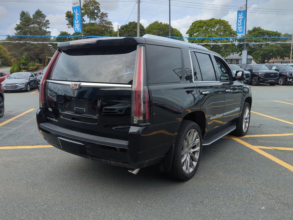 2019  Escalade Luxury *GM Certified* in Dartmouth, Nova Scotia - 8 - w1024h768px