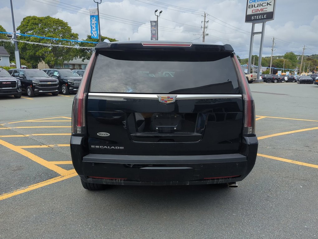 2019  Escalade Luxury *GM Certified* in Dartmouth, Nova Scotia - 7 - w1024h768px