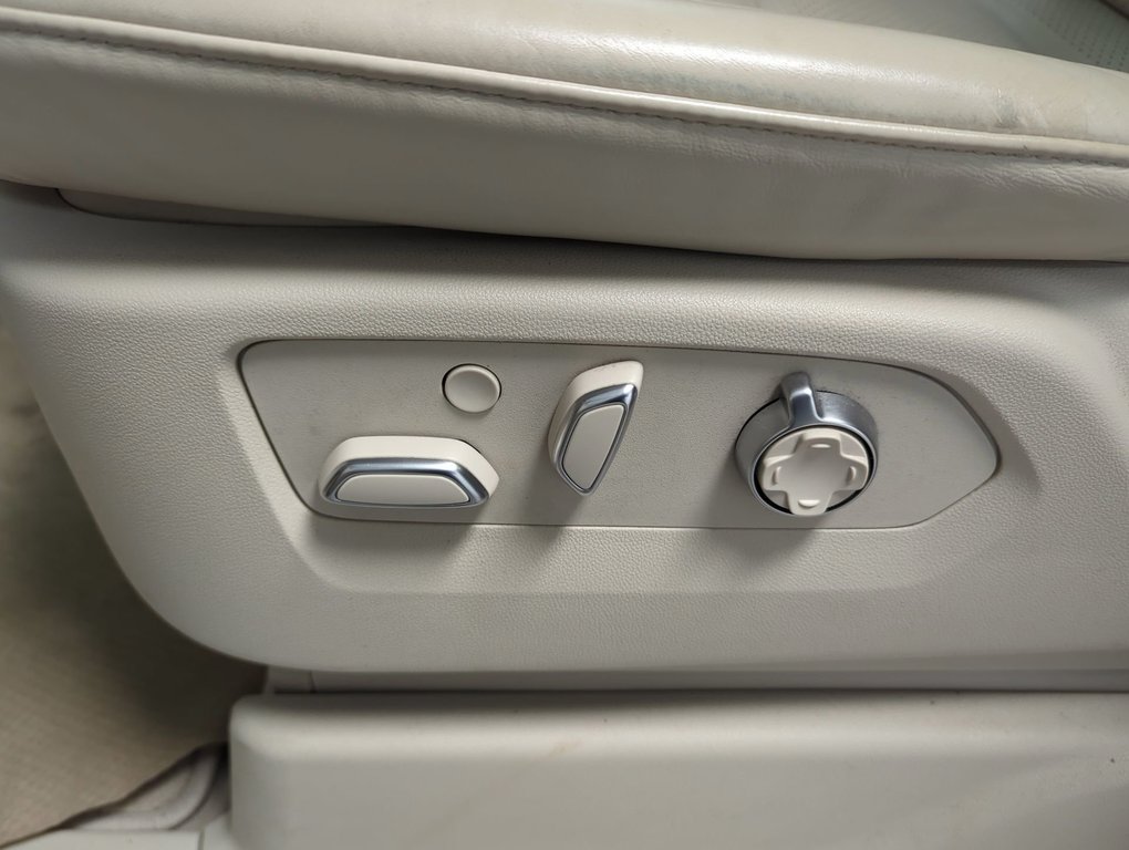 2024 Cadillac Escalade 4WD Sport Platinum in Dartmouth, Nova Scotia - 12 - w1024h768px