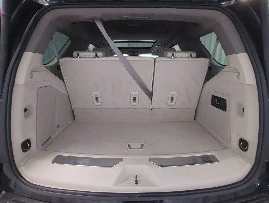 2024 Cadillac Escalade 4WD Sport Platinum in Dartmouth, Nova Scotia - 25 - w1024h768px