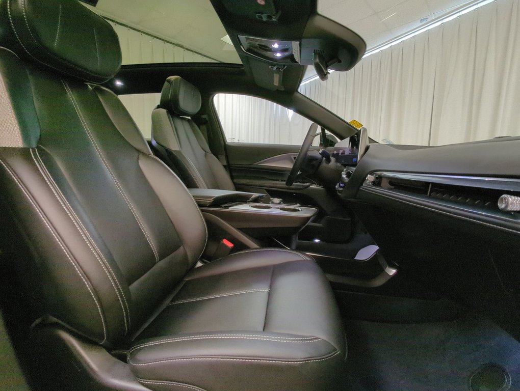 2024 Cadillac LYRIQ Tech in Dartmouth, Nova Scotia - 25 - w1024h768px