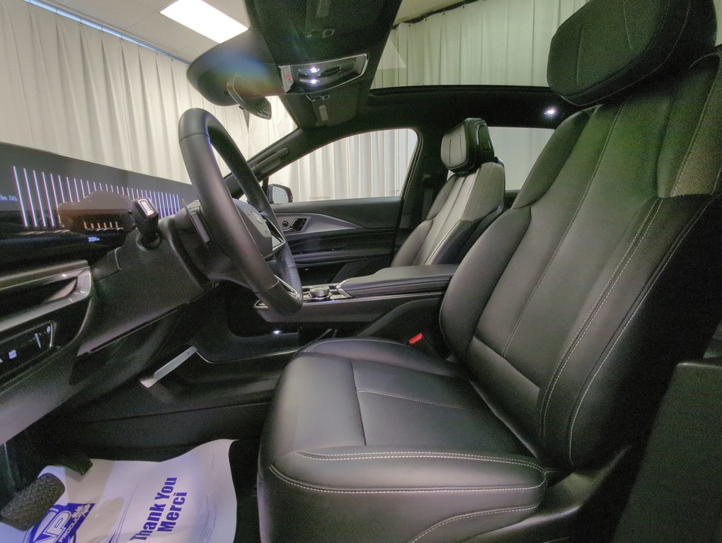 2024 Cadillac LYRIQ Tech in Dartmouth, Nova Scotia - 11 - w1024h768px