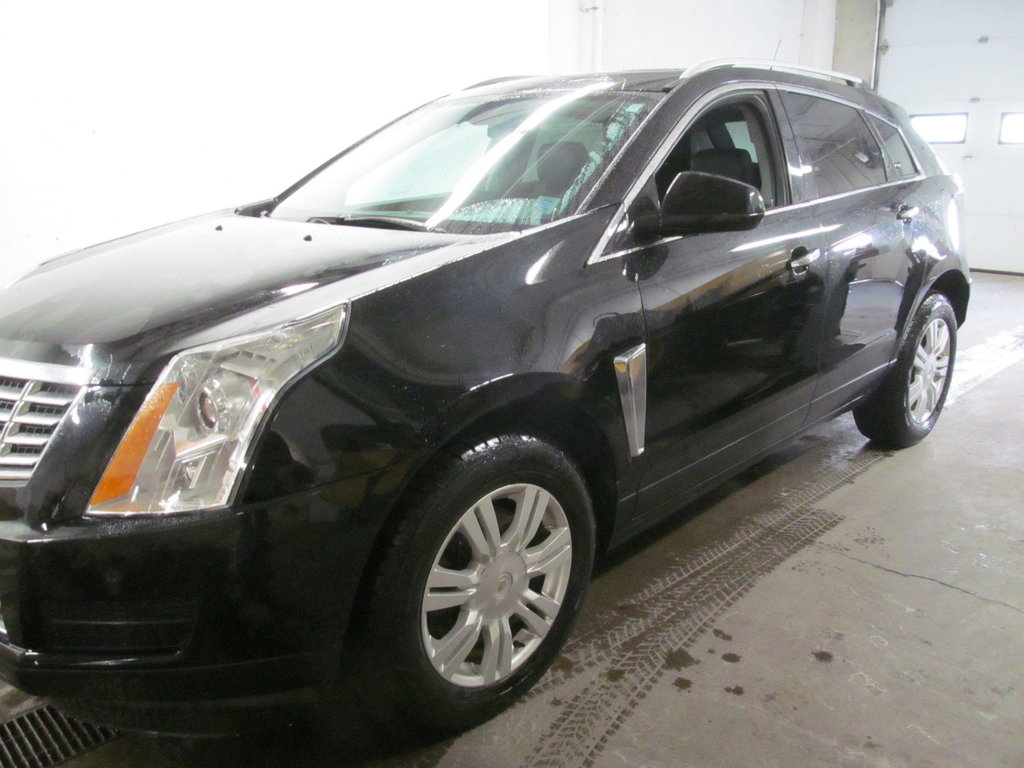 2014 Cadillac SRX Luxury in Dartmouth, Nova Scotia - 2 - w1024h768px