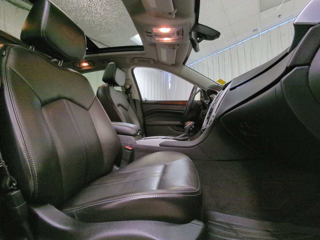 2014 Cadillac SRX Luxury in Dartmouth, Nova Scotia - 24 - w1024h768px