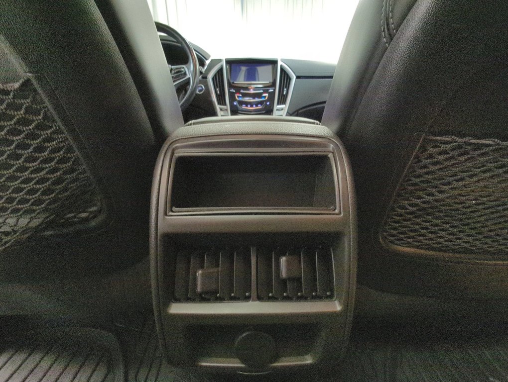 2014 Cadillac SRX Luxury in Dartmouth, Nova Scotia - 20 - w1024h768px