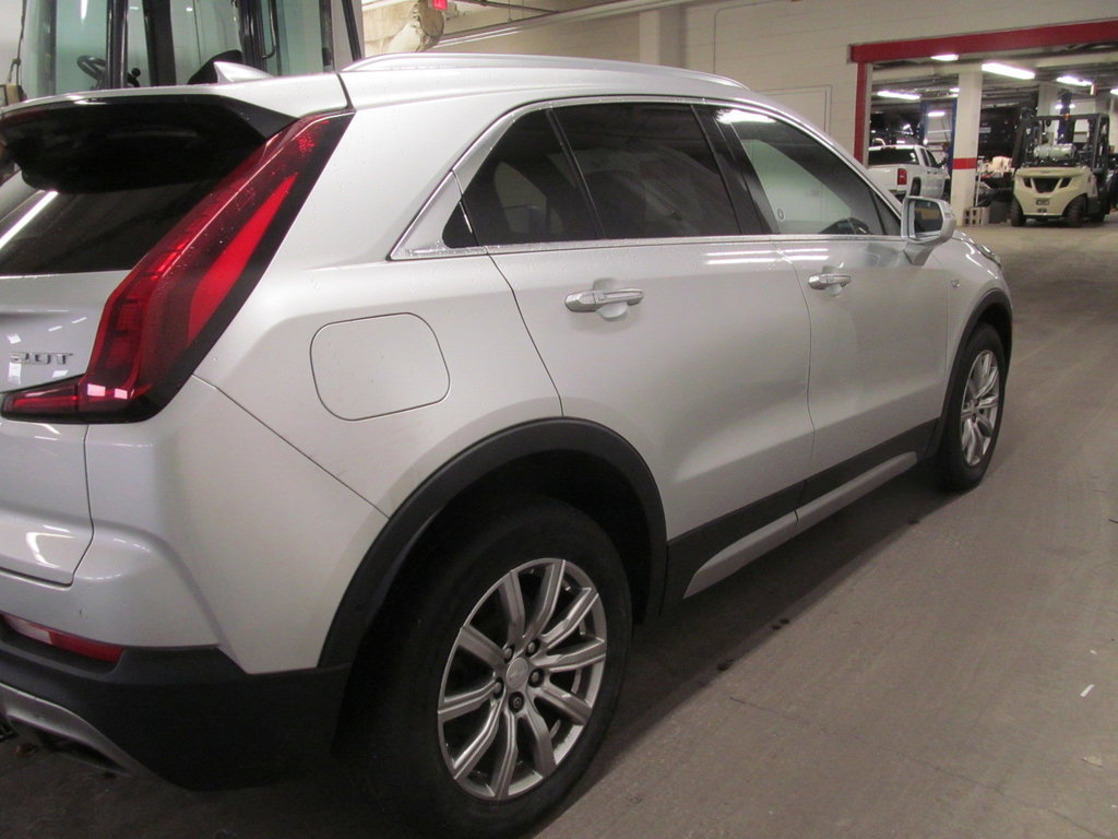 2019 Cadillac XT4 AWD Premium Luxury in Dartmouth, Nova Scotia - 4 - w1024h768px