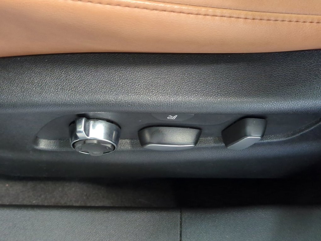 2020 Cadillac XT4 AWD Sport in Dartmouth, Nova Scotia - 12 - w1024h768px