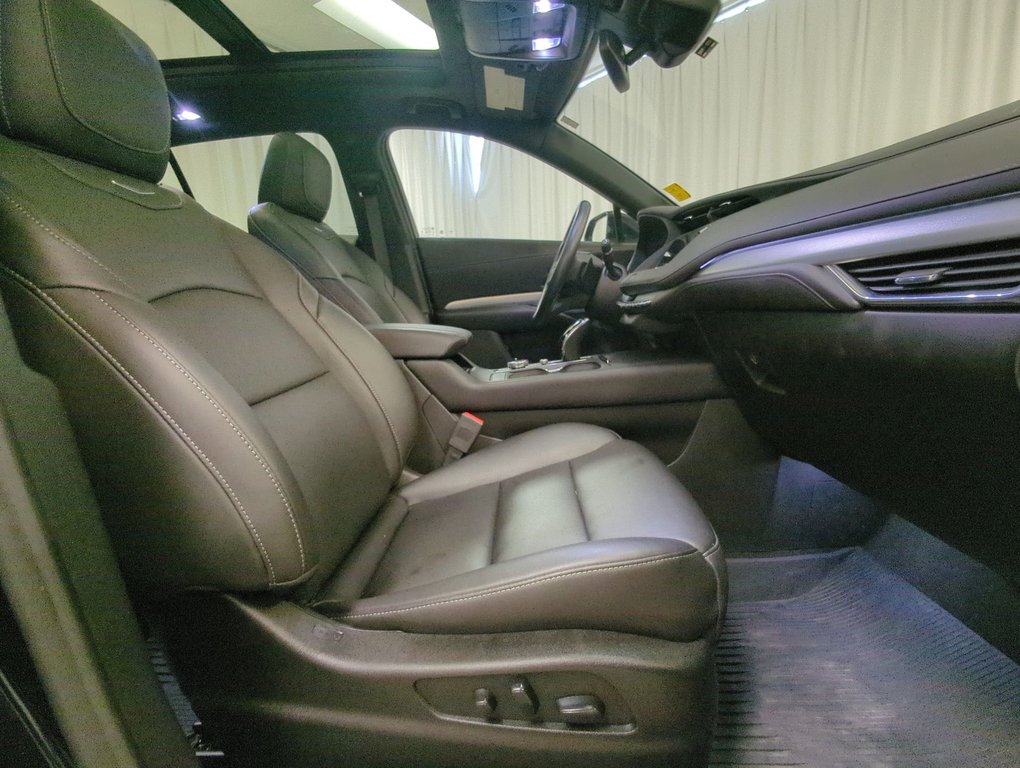 2020 Cadillac XT4 AWD Premium Luxury in Dartmouth, Nova Scotia - 25 - w1024h768px