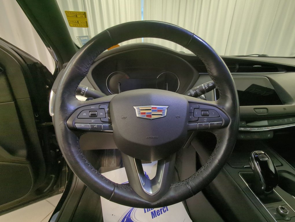 2020 Cadillac XT4 AWD Premium Luxury in Dartmouth, Nova Scotia - 14 - w1024h768px