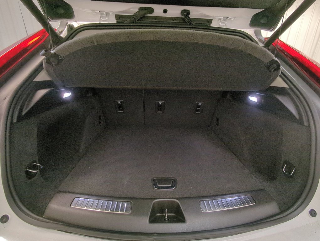 2021 Cadillac XT4 AWD Premium Luxury in Dartmouth, Nova Scotia - 23 - w1024h768px