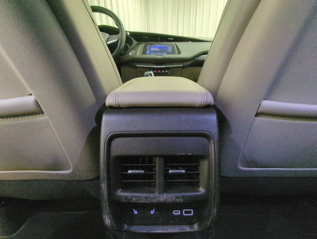 2023 Cadillac XT4 FWD Luxury in Dartmouth, Nova Scotia - 20 - w1024h768px