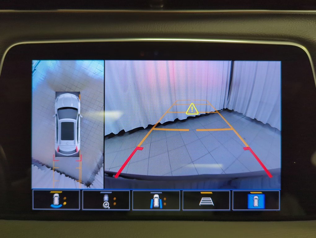2023 Cadillac XT4 AWD Premium Luxury in Dartmouth, Nova Scotia - 17 - w1024h768px
