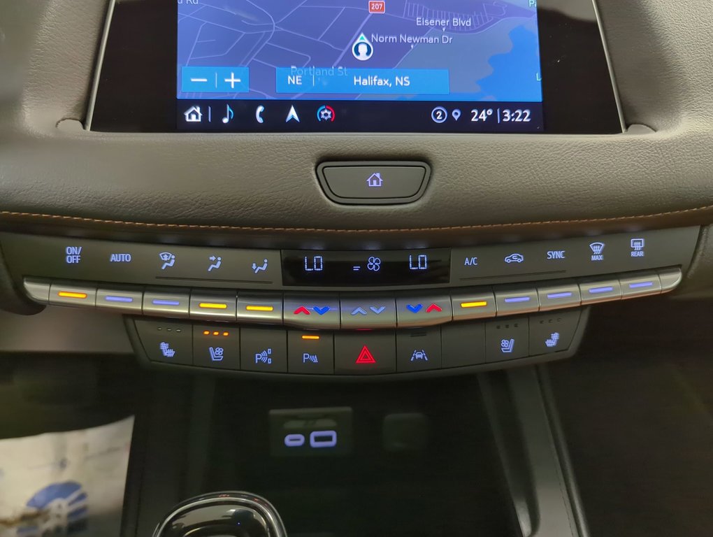 2023 Cadillac XT4 AWD Premium Luxury in Dartmouth, Nova Scotia - 19 - w1024h768px