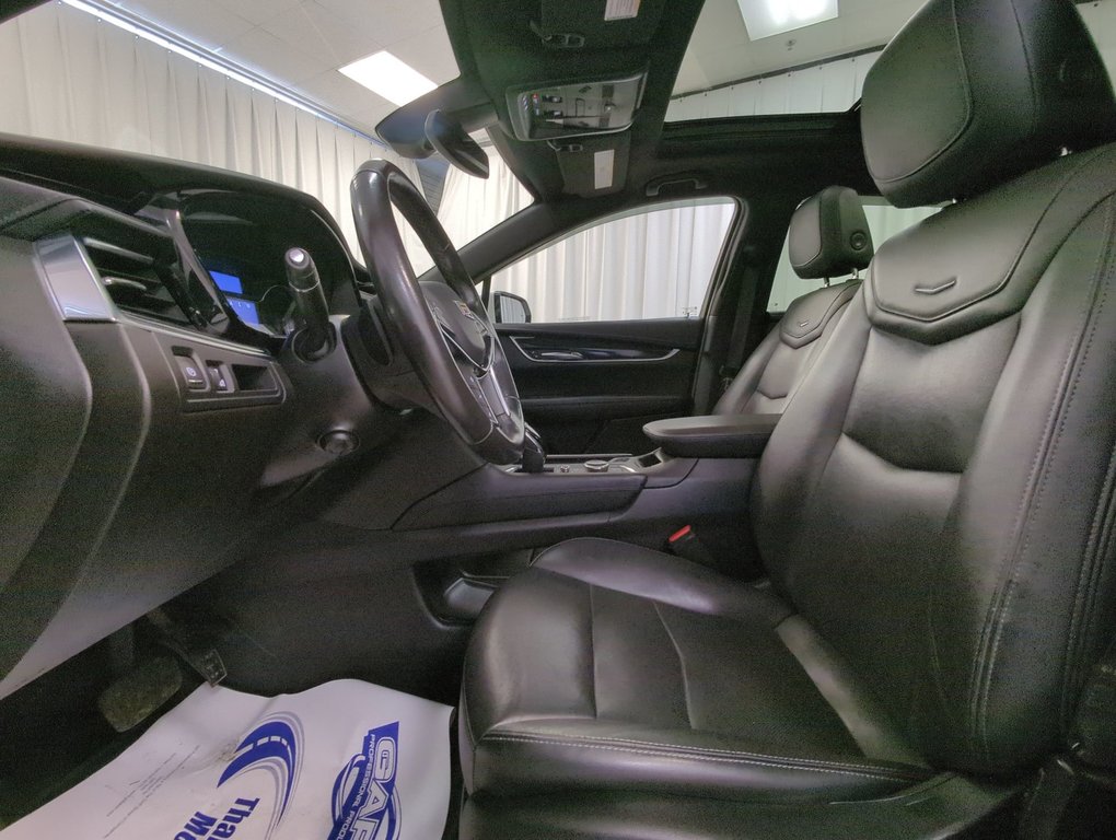 2021 Cadillac XT5 AWD Premium Luxury in Dartmouth, Nova Scotia - 11 - w1024h768px