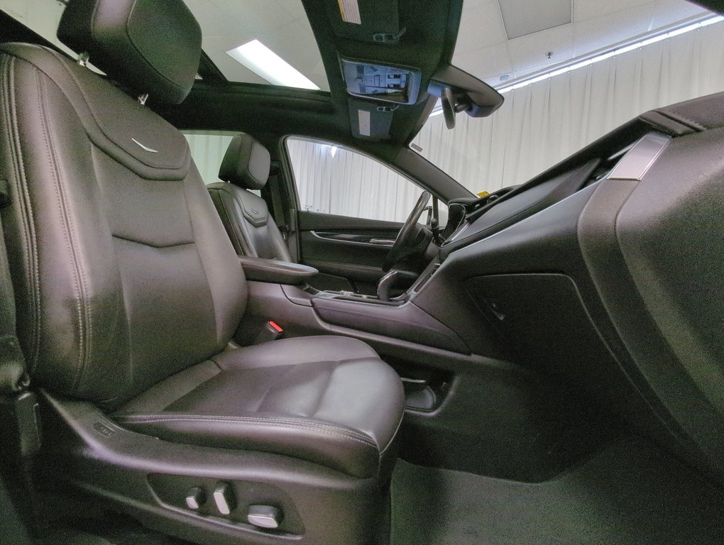 2021 Cadillac XT5 AWD Premium Luxury in Dartmouth, Nova Scotia - 24 - w1024h768px