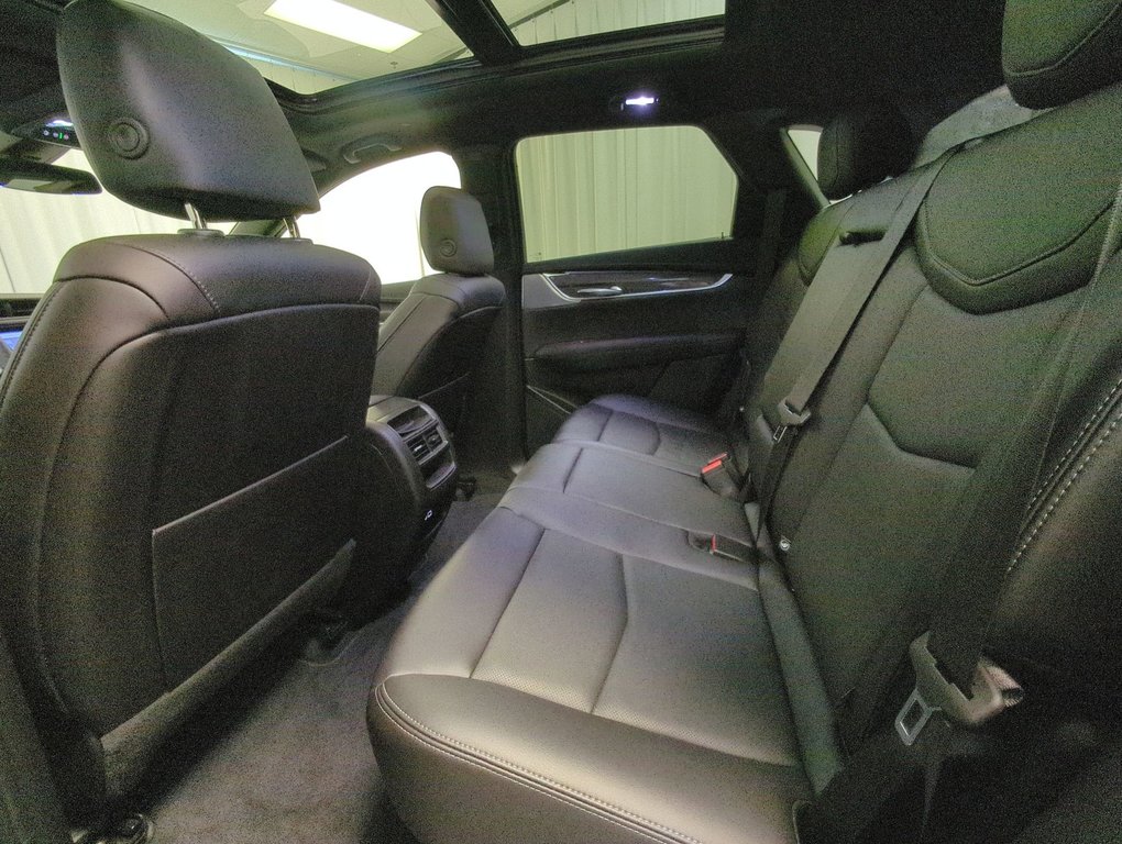 2023 Cadillac XT5 AWD Sport in Dartmouth, Nova Scotia - 23 - w1024h768px