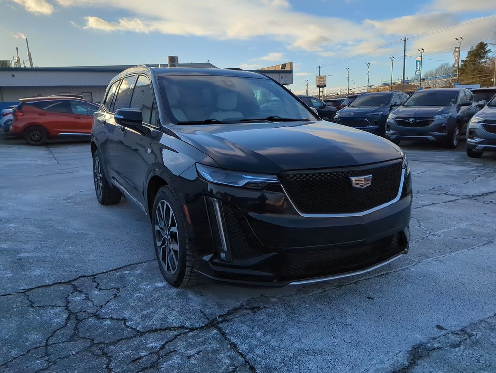 2021 Cadillac XT6 Sport AWD Leather Sunroof *GM Certified* in Dartmouth, Nova Scotia - 2 - w1024h768px