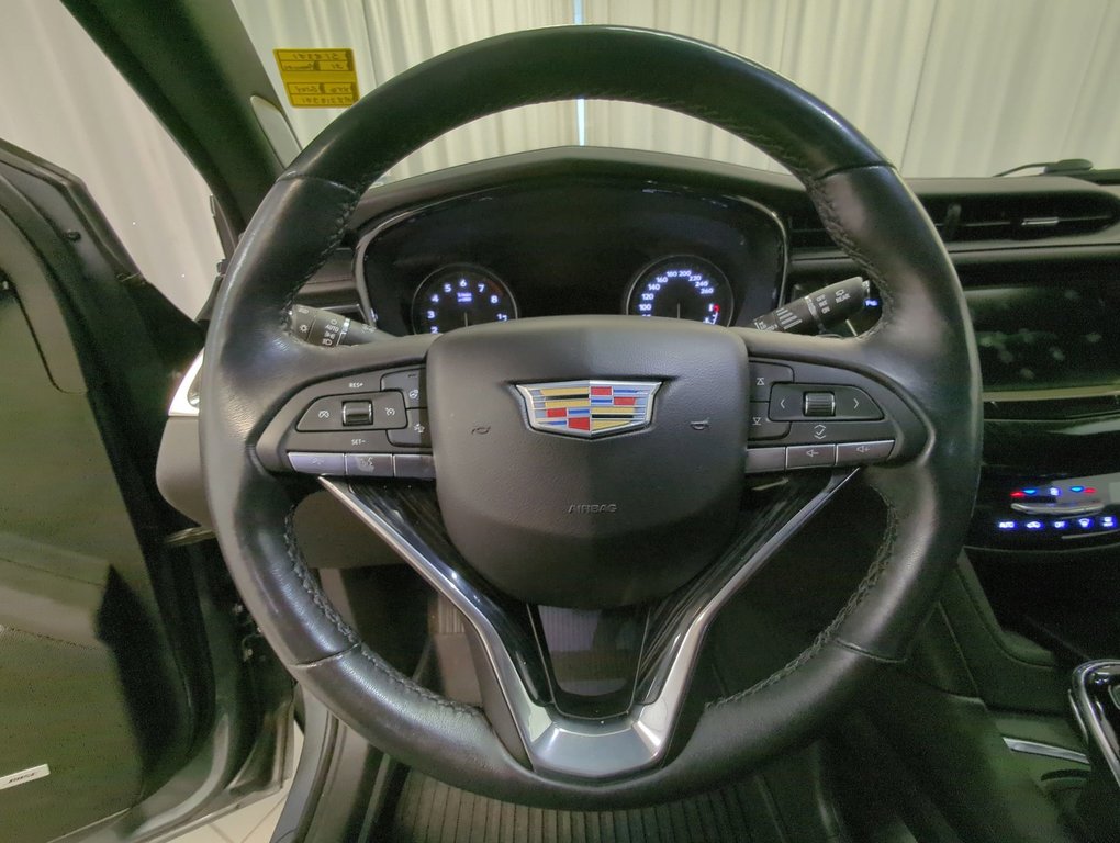 2021 Cadillac XT6 Premium Luxury in Dartmouth, Nova Scotia - 14 - w1024h768px