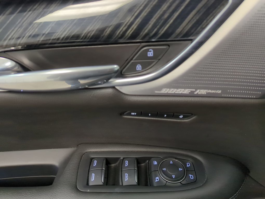2021 Cadillac XT6 Premium Luxury in Dartmouth, Nova Scotia - 13 - w1024h768px
