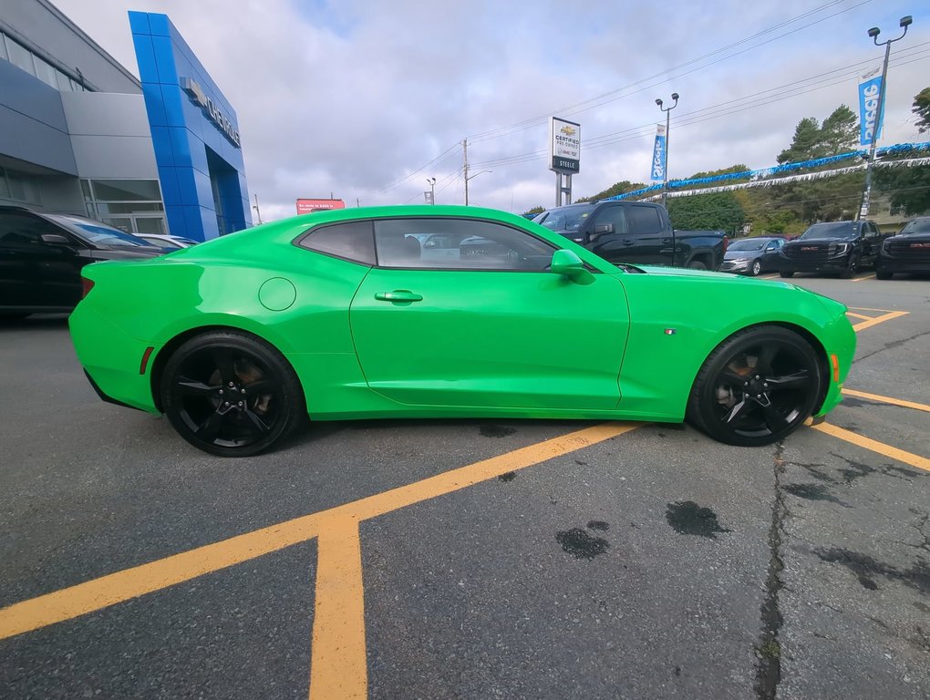 2017  Camaro 1LT *GM Certified* in Dartmouth, Nova Scotia - 9 - w1024h768px