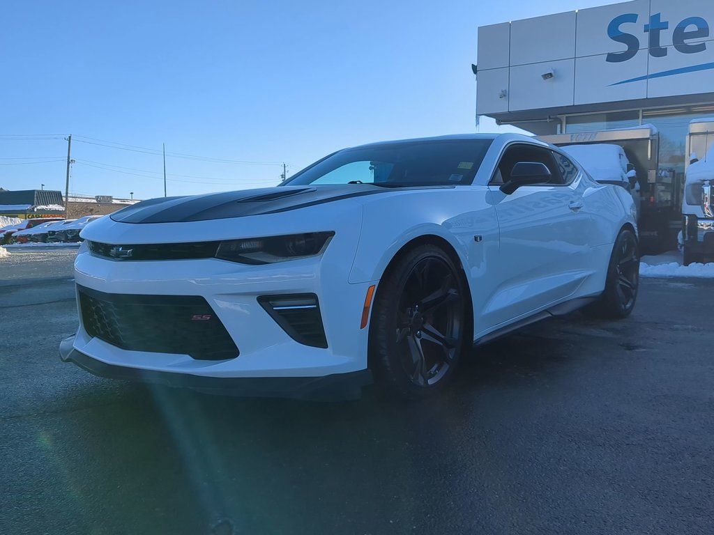 2018 Chevrolet Camaro 1SS Coupe *GM Certified* in Dartmouth, Nova Scotia - 4 - w1024h768px