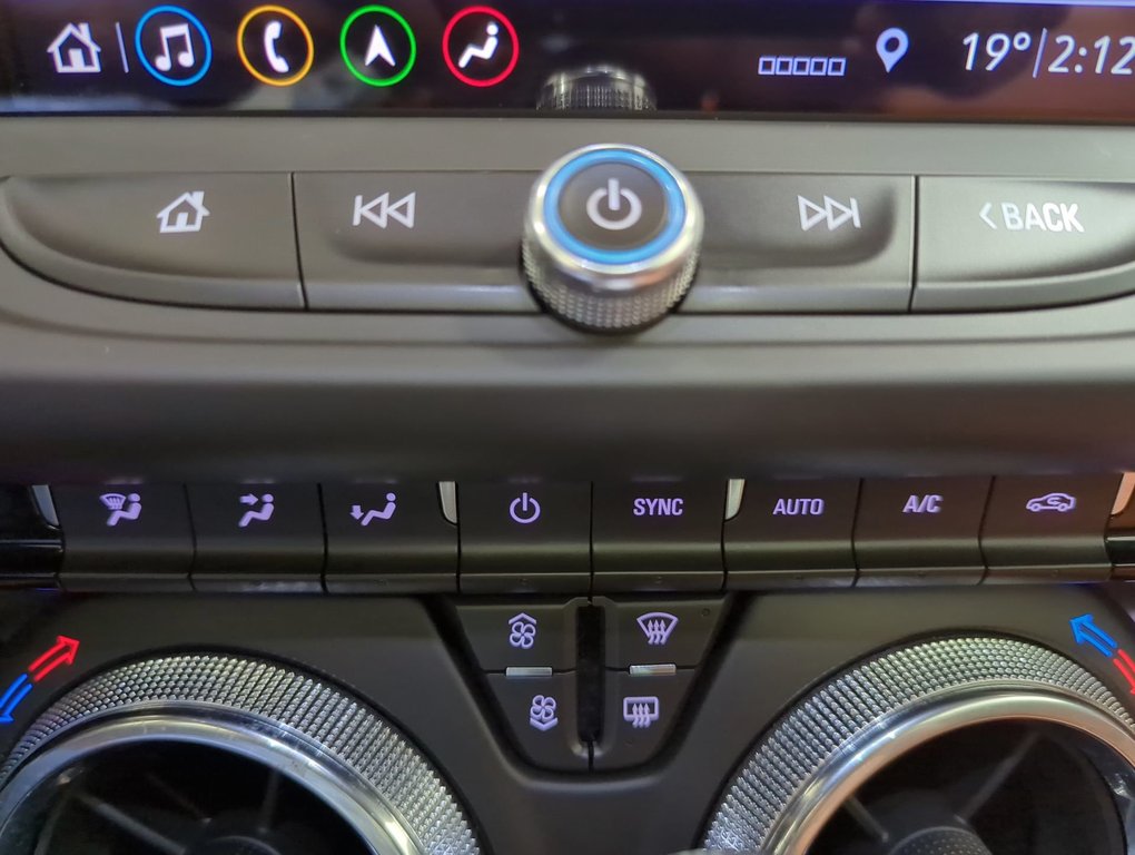2019 Chevrolet Camaro 2SS in Dartmouth, Nova Scotia - 19 - w1024h768px