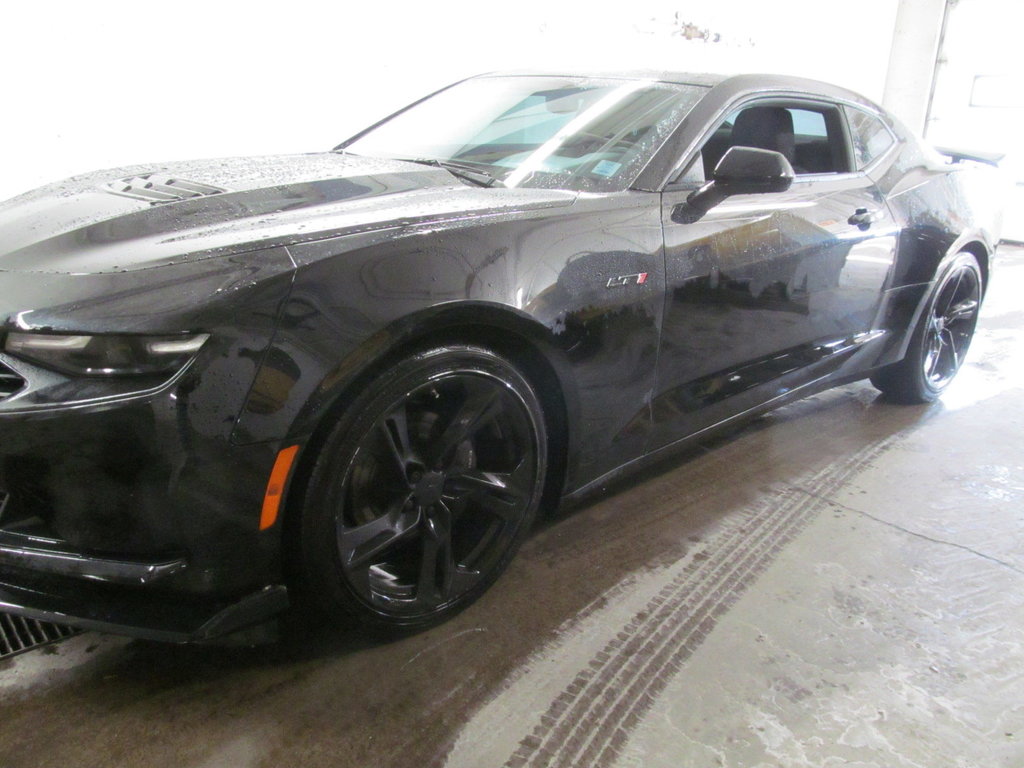 2020 Chevrolet Camaro 1SS V8 Coupe *GM Certified* in Dartmouth, Nova Scotia - 2 - w1024h768px