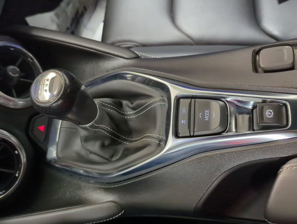 2021 Chevrolet Camaro 3LT in Dartmouth, Nova Scotia - 19 - w1024h768px