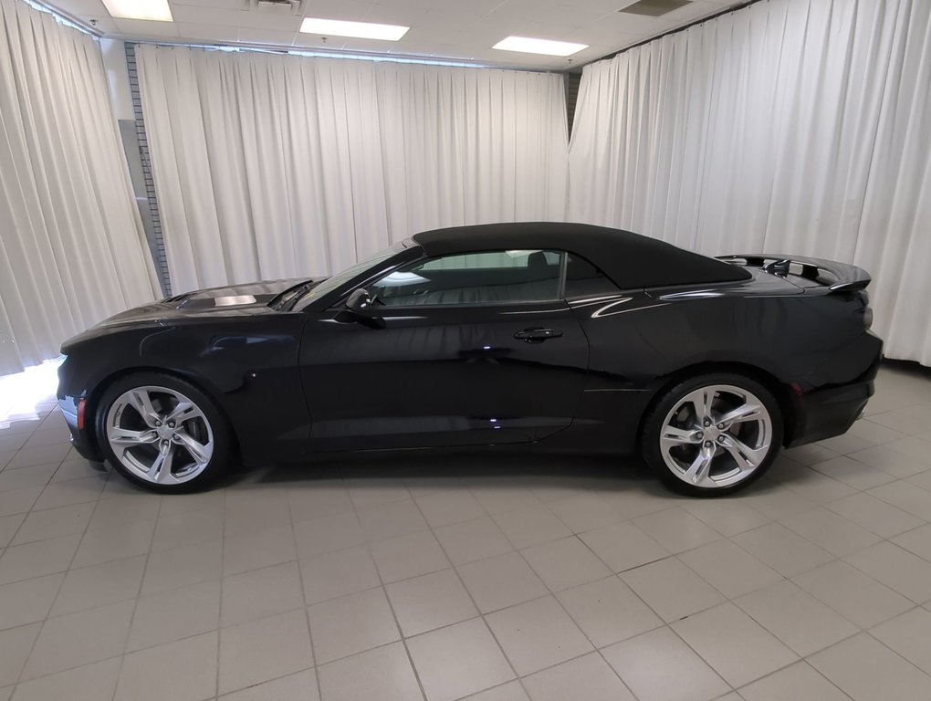 2022  Camaro 1SS Convertible *GM Certified* in Dartmouth, Nova Scotia - 5 - w1024h768px