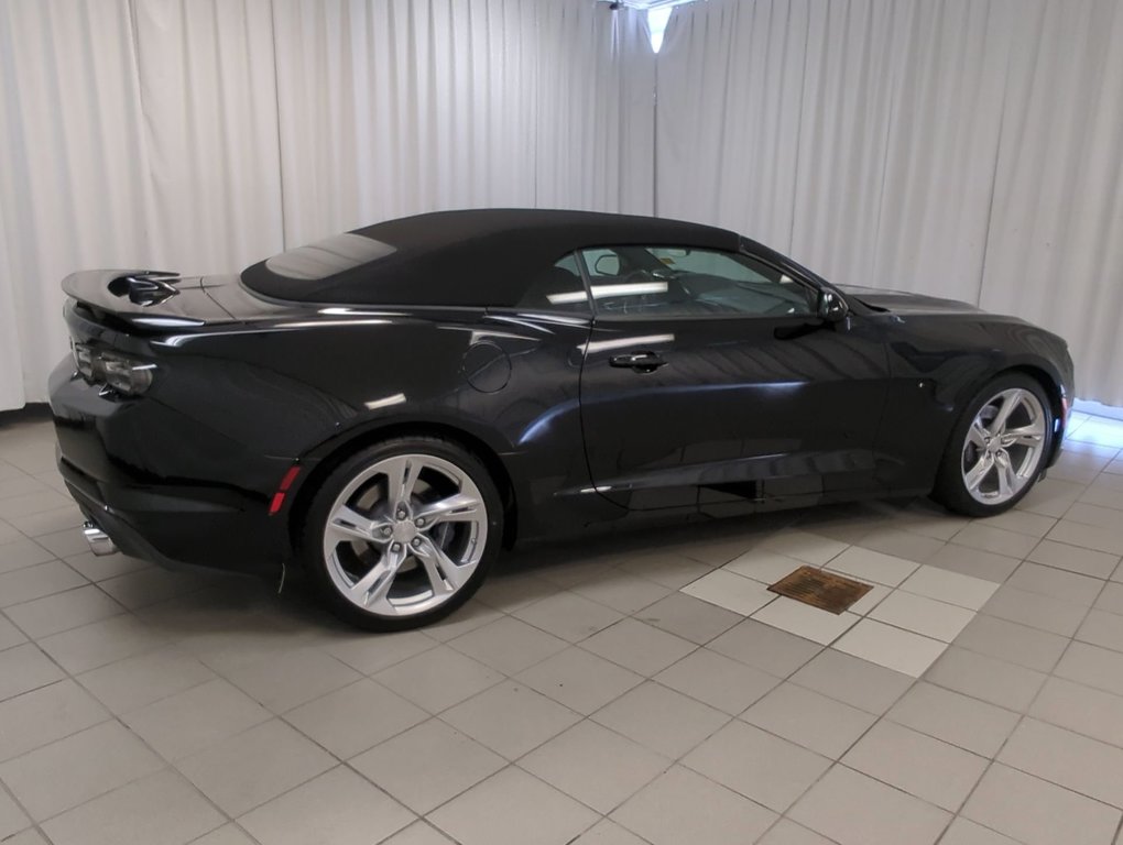 2022  Camaro 1SS Convertible *GM Certified* in Dartmouth, Nova Scotia - 8 - w1024h768px