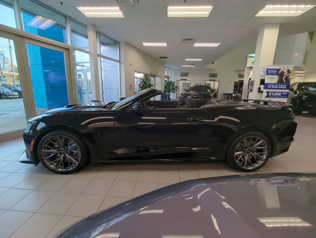 2023  Camaro ZL1 650HP *GM Certified* 4.99% Financing OAC in Dartmouth, Nova Scotia - 5 - w1024h768px