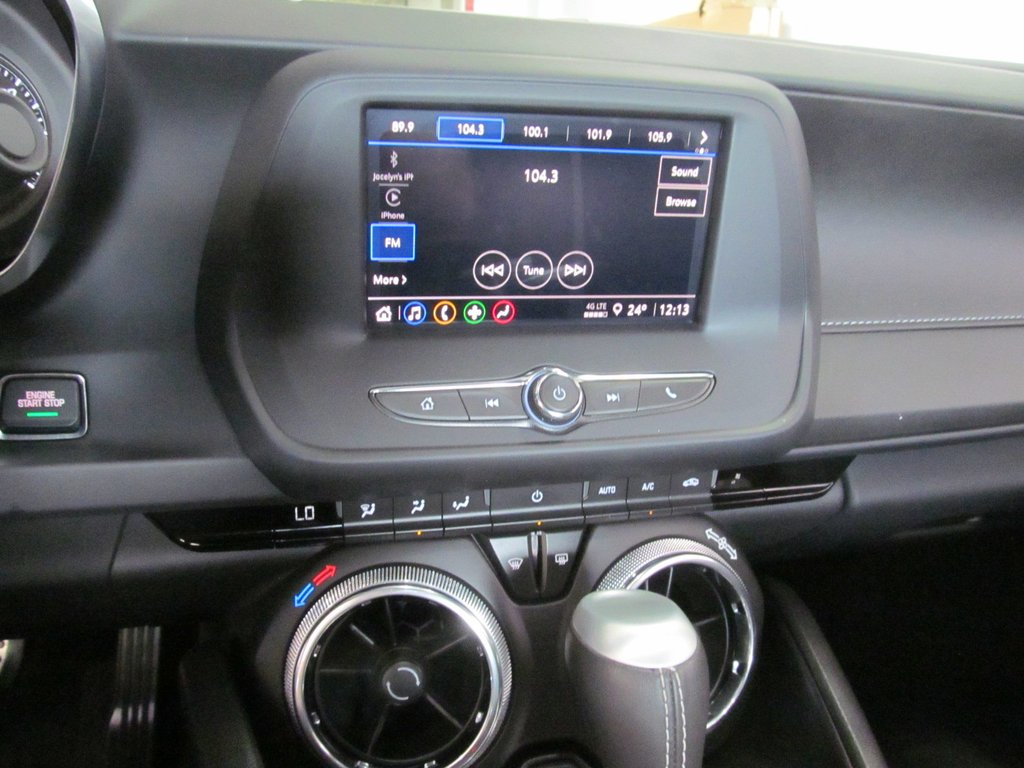2023 Chevrolet Camaro 1LT in Dartmouth, Nova Scotia - 6 - w1024h768px