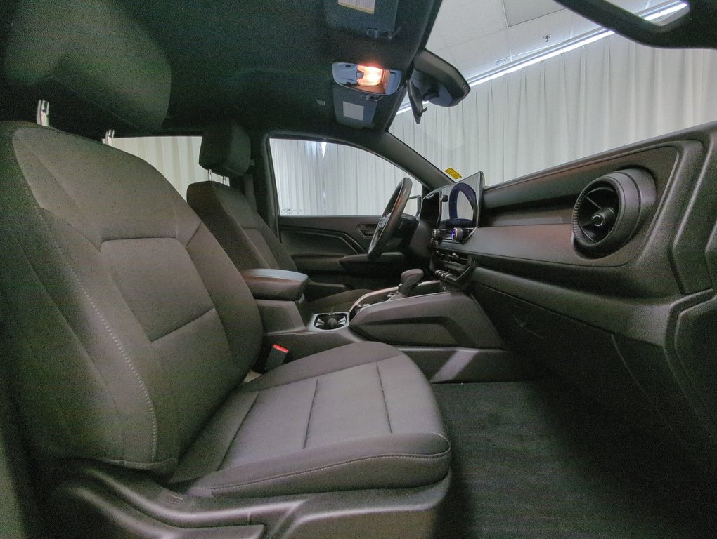 2023 Chevrolet Colorado 4WD Trail Boss in Dartmouth, Nova Scotia - 24 - w1024h768px