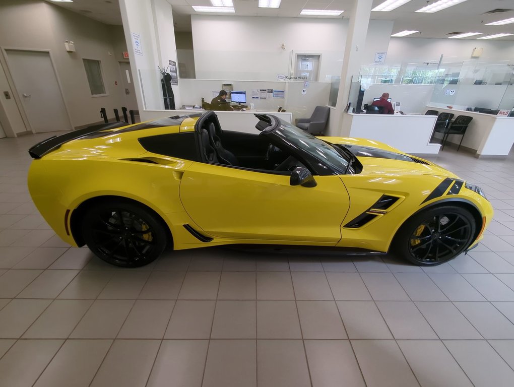 2019 Chevrolet Corvette Grand Sport 2LT in Dartmouth, Nova Scotia - 9 - w1024h768px