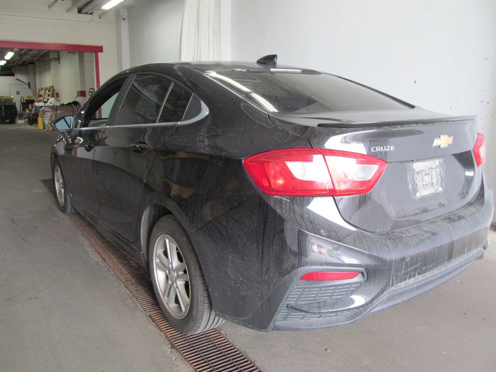 2016  Cruze LT in Dartmouth, Nova Scotia - 2 - w1024h768px