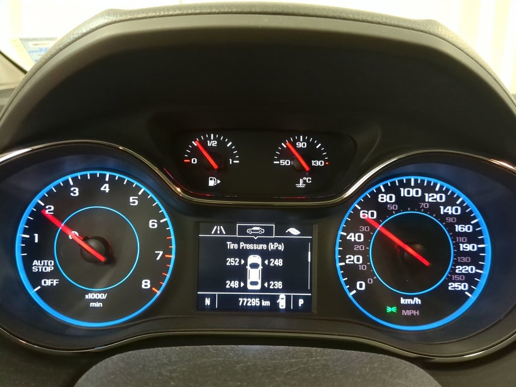 2017 Chevrolet Cruze LT in Dartmouth, Nova Scotia - 15 - w1024h768px