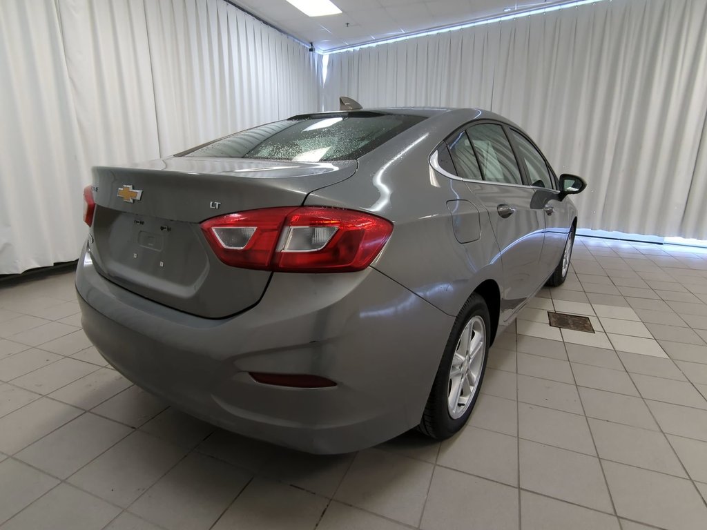2017 Chevrolet Cruze LT in Dartmouth, Nova Scotia - 8 - w1024h768px