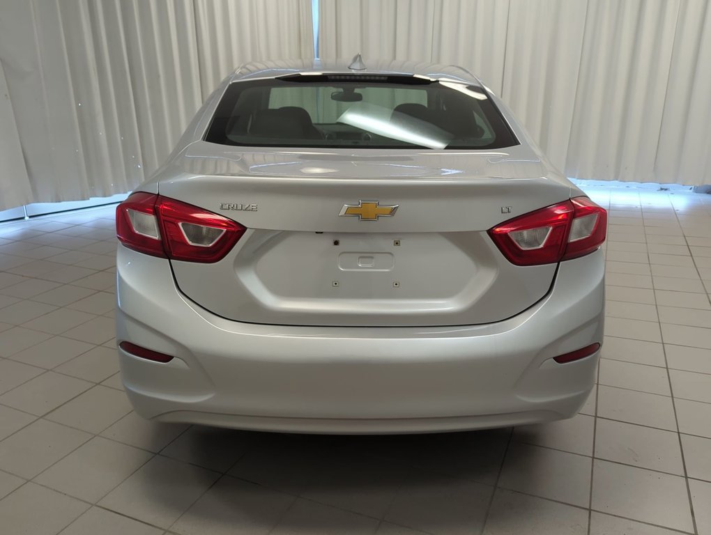 2017 Chevrolet Cruze LT in Dartmouth, Nova Scotia - 7 - w1024h768px