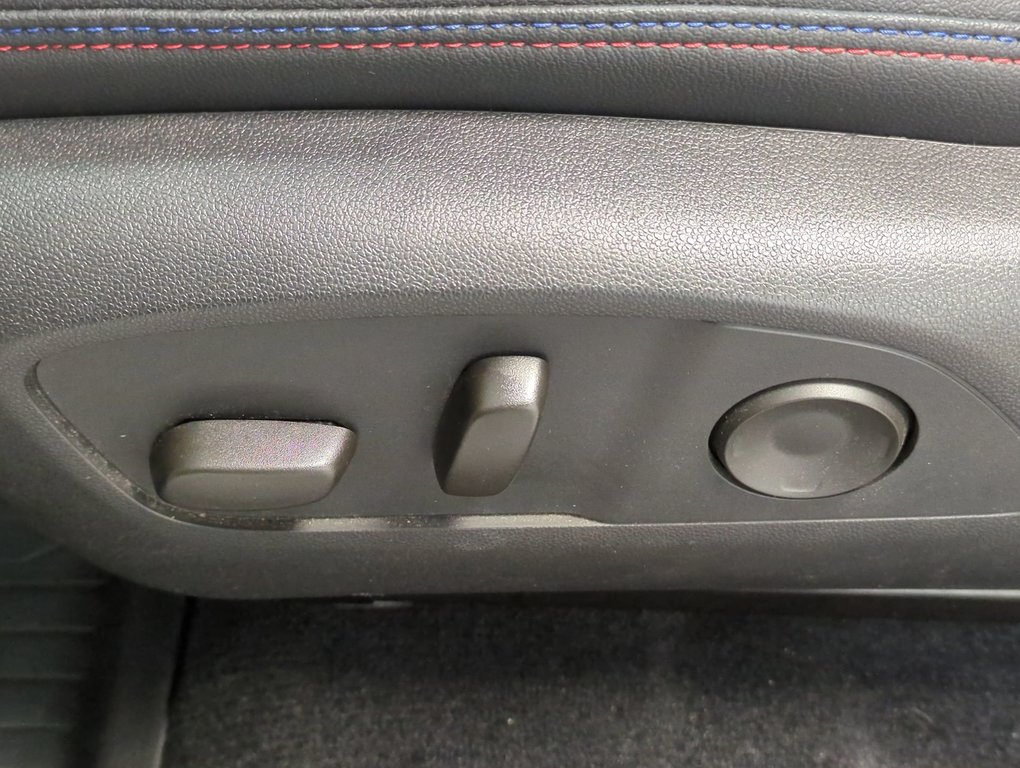 2024 Chevrolet Equinox EV RS in Dartmouth, Nova Scotia - 12 - w1024h768px